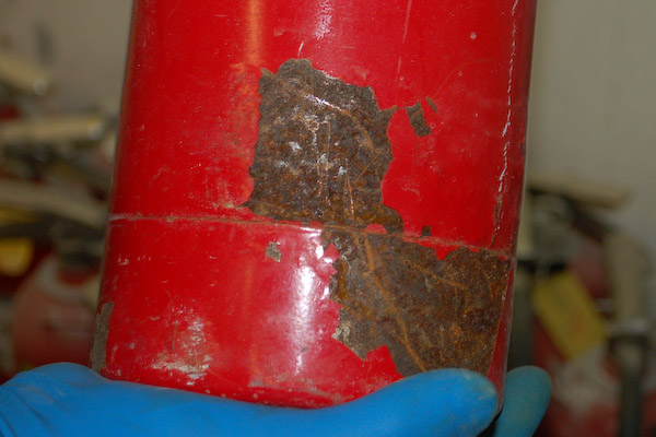 fire extinguisher rust